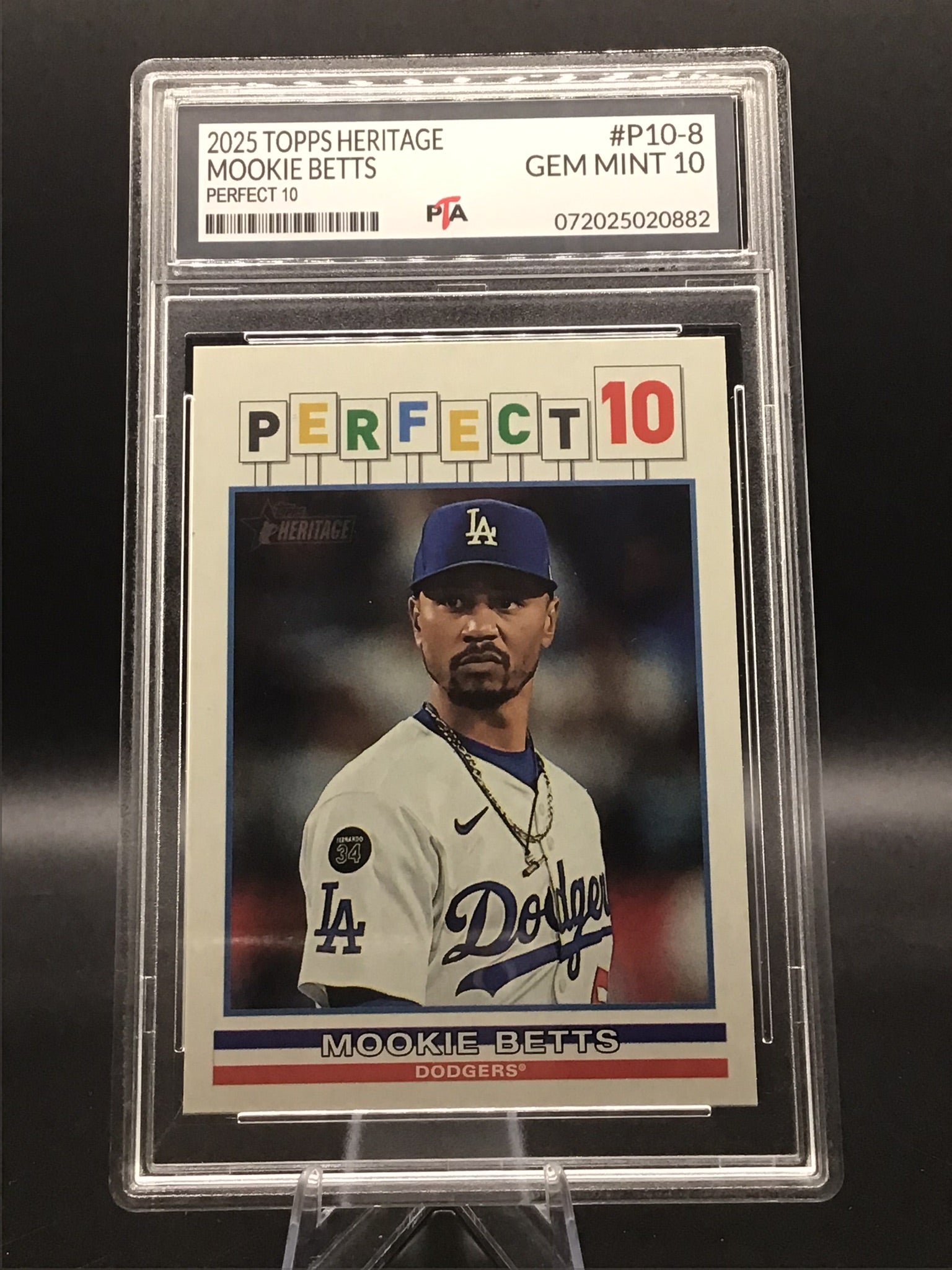 2025 TOPPS Heritage Mookie Betts "Perfect 10" GEM MINT 🔥